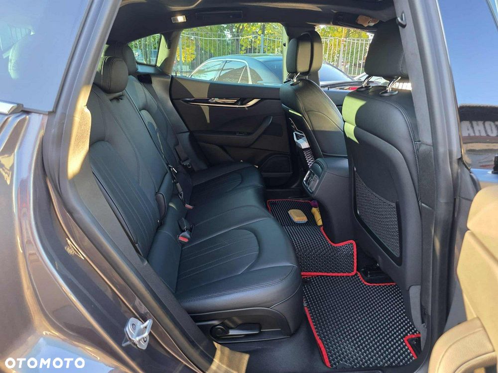 Maserati Levante S Q4 GranLusso - 33