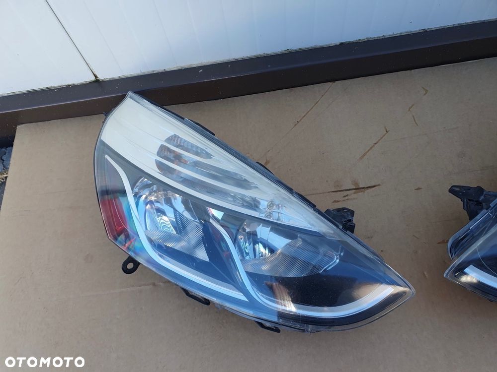 REFLEKTOR L/P RENAULT CLIO IV 4 EUROPA - 2