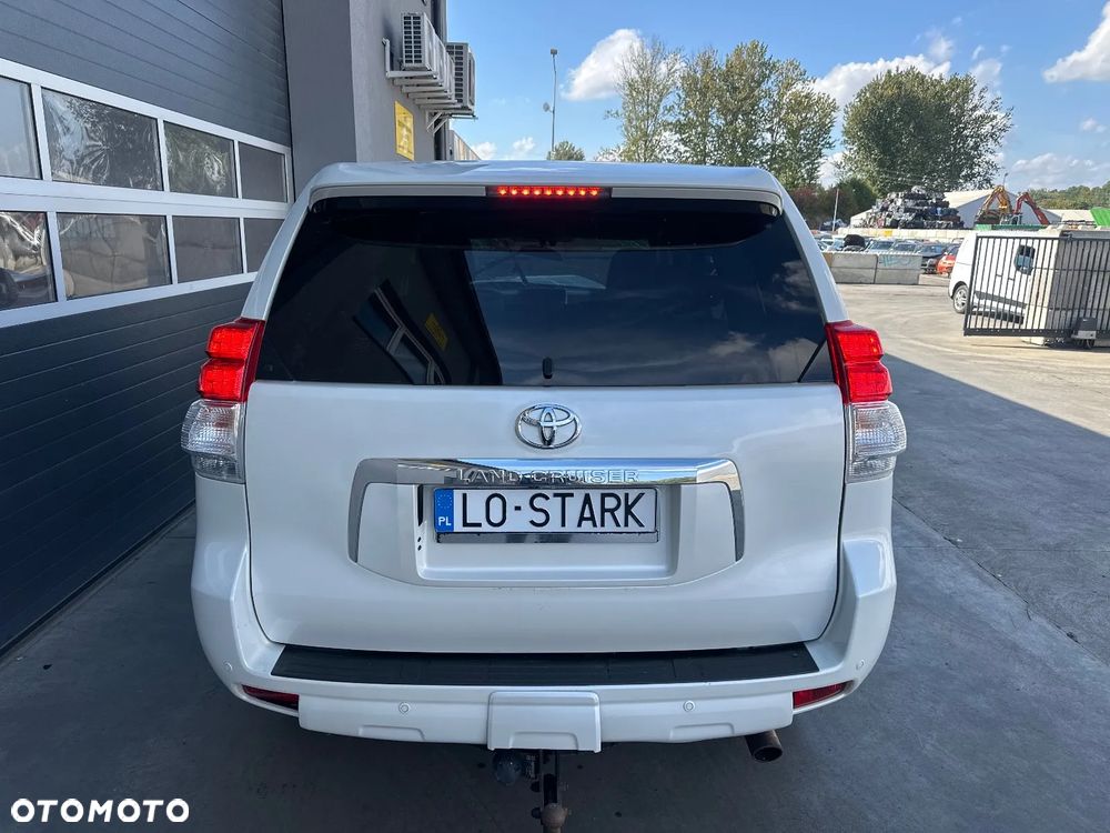 Toyota Land Cruiser LC 3.0 D-4D Prestige - 9