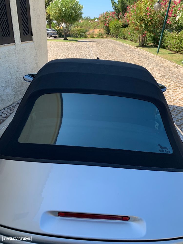 Porsche 911 Série F - 22