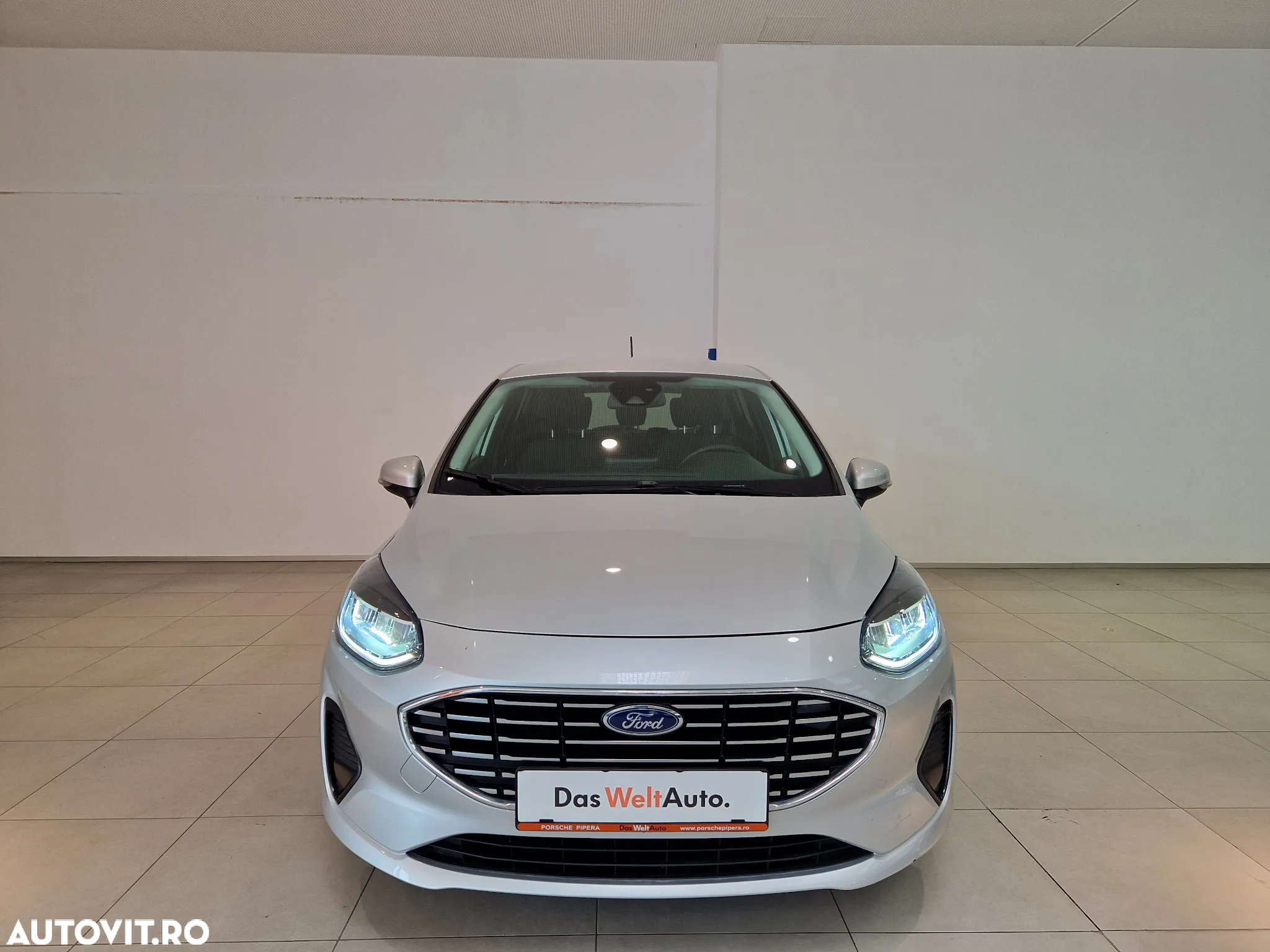 Ford Fiesta 1.0 EcoBoost 7DCT mHEV Titanium - 4