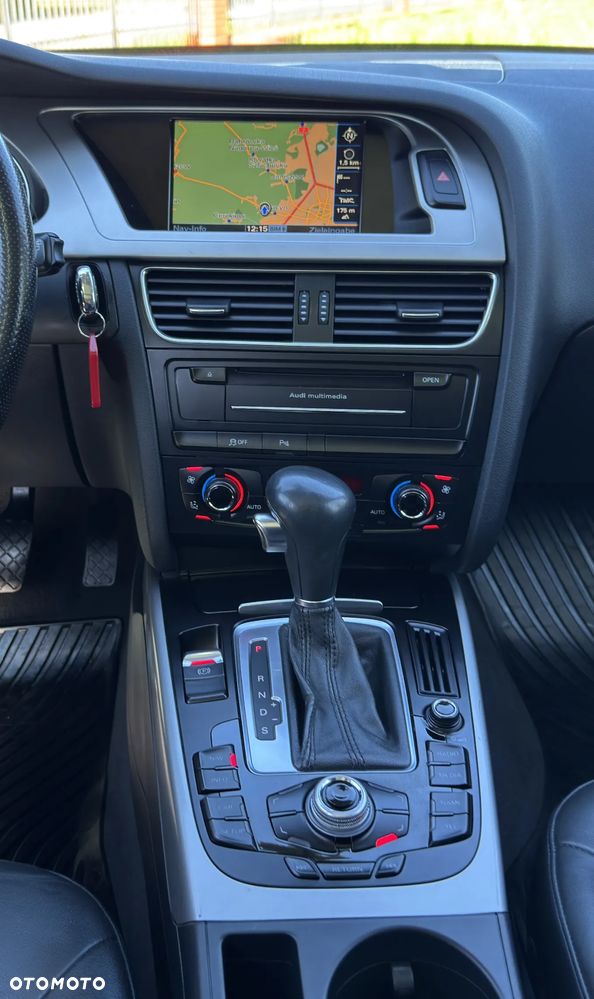 Audi A4 Avant 2.0 TFSI quattro S tronic S line Sportpaket - 30