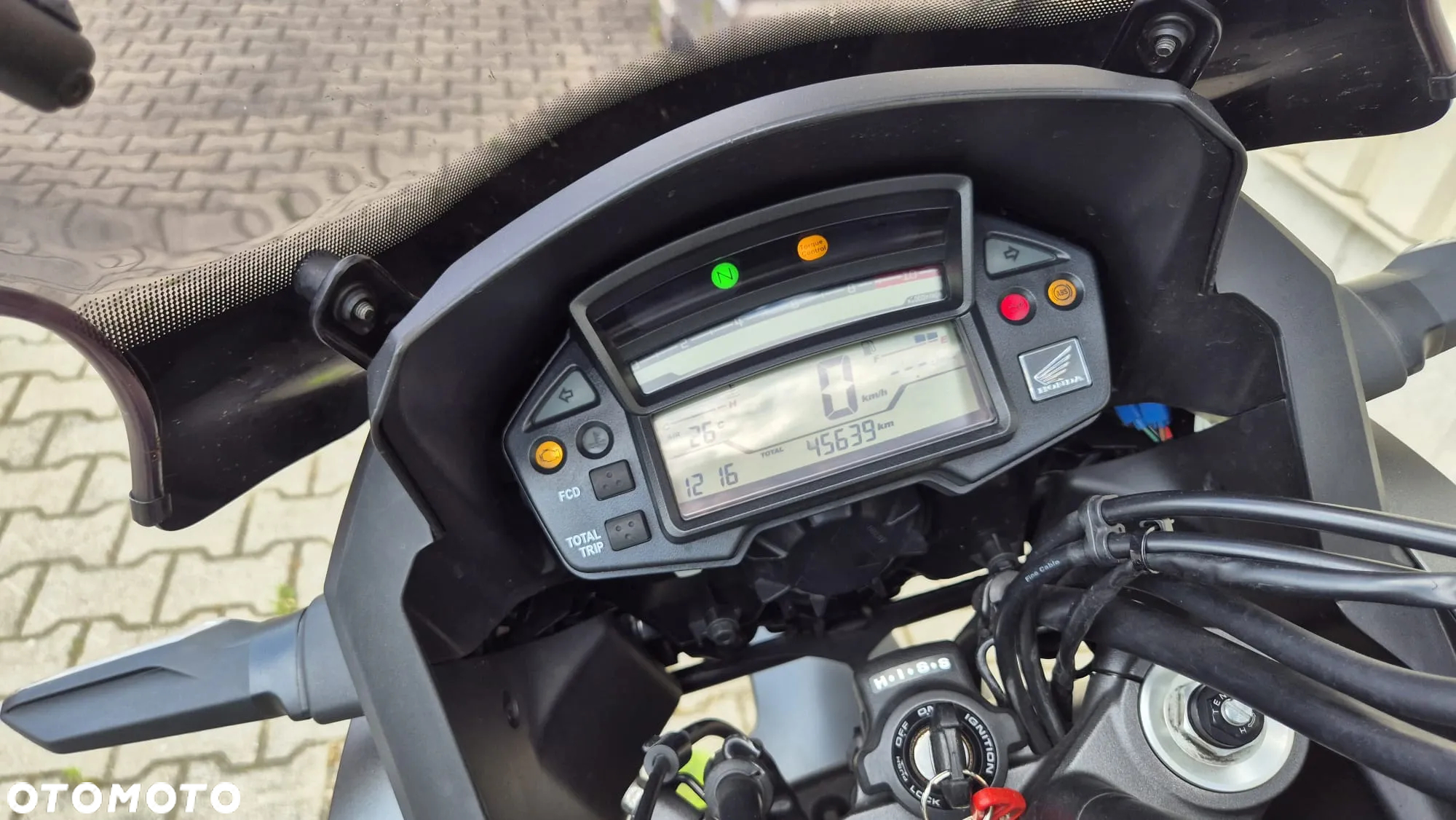 Honda VFR - 11