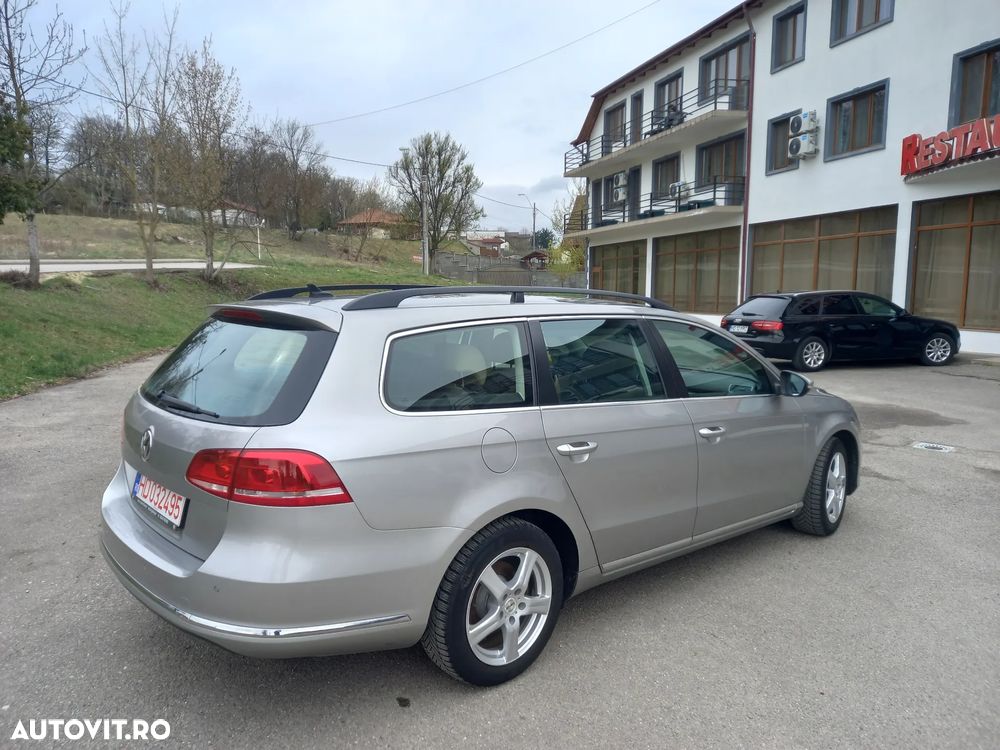 Volkswagen Passat 1.6 TDI DPF BlueMotion Technology Highline - 3