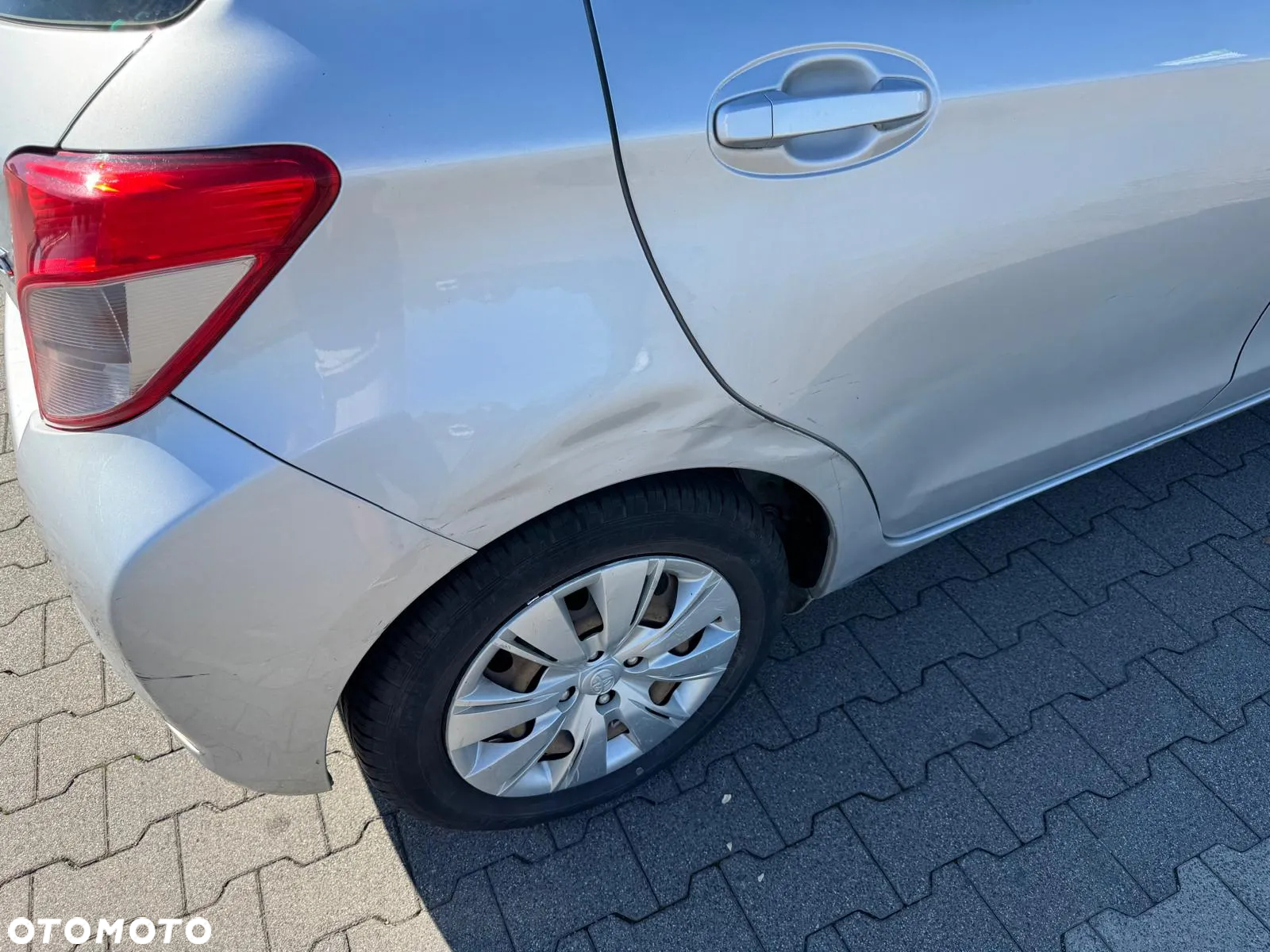 Toyota Yaris 1.0 Luna - 5