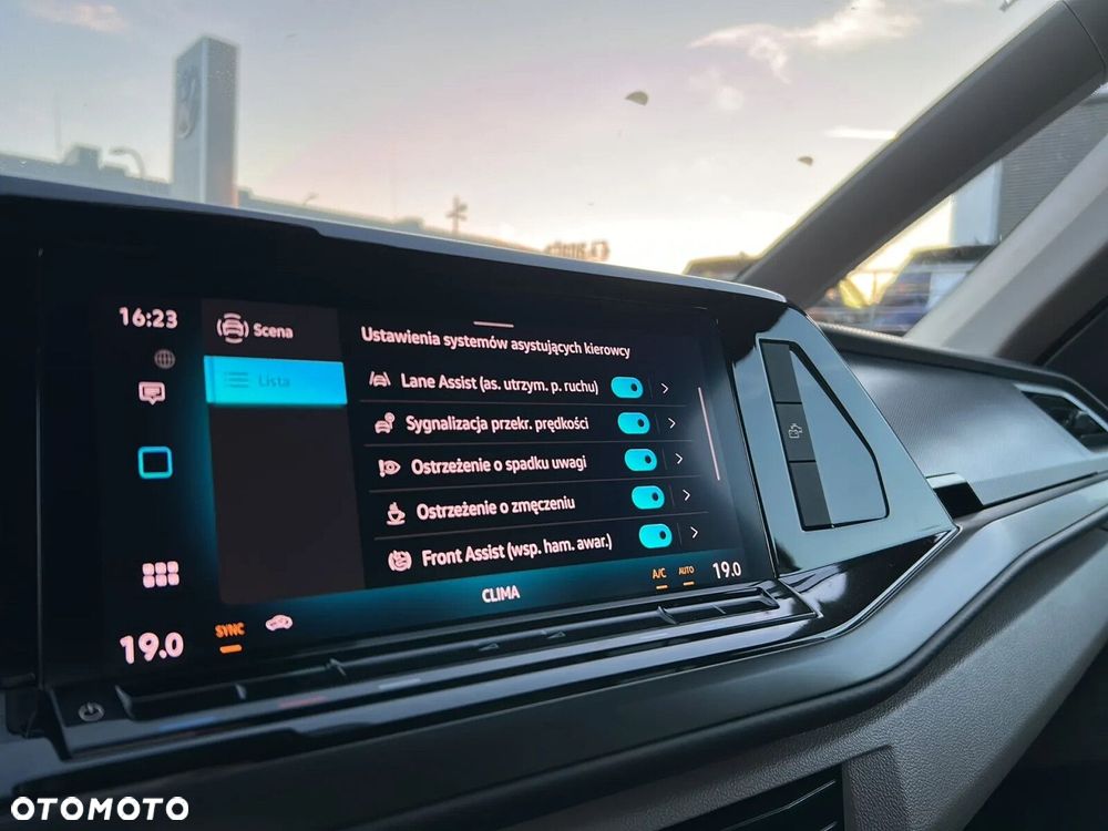 Volkswagen California - 23