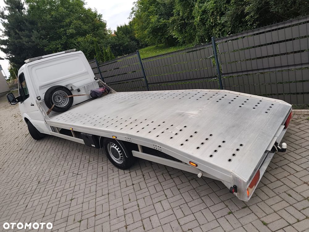 Mercedes-Benz SPRINTER - 10