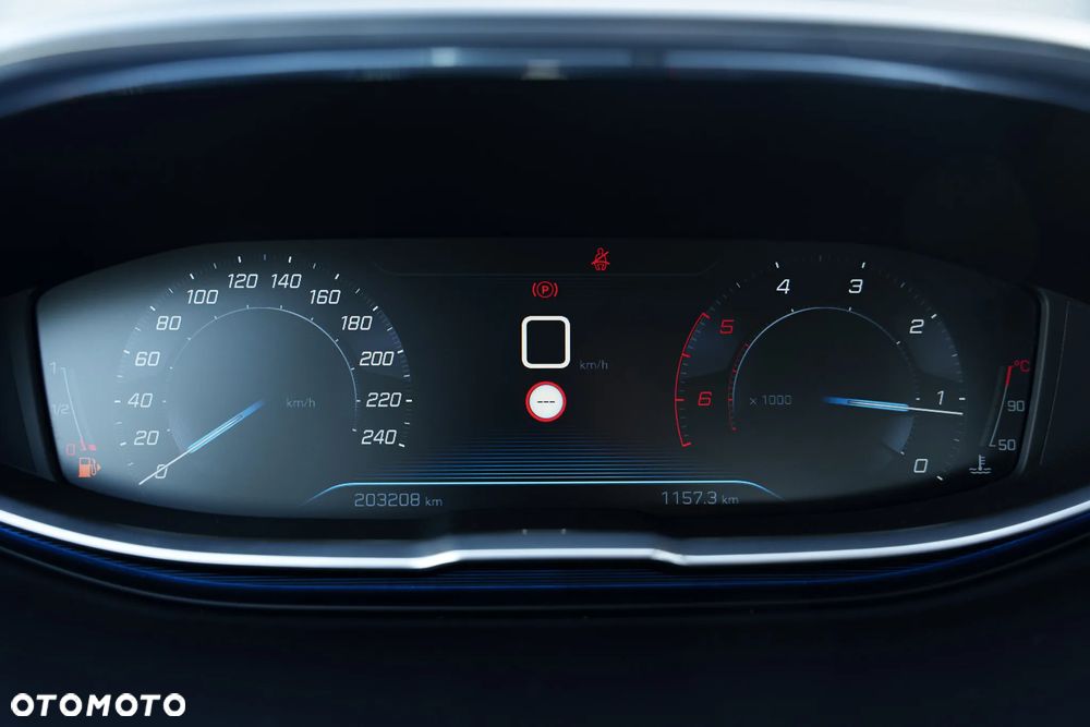 Peugeot 3008 1.6 BlueHDi Active S&S - 26