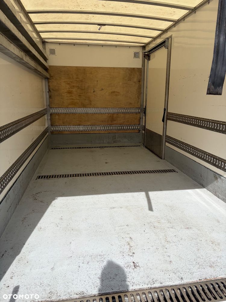 Iveco DAILY 72c18 Kontener 4,7m winda klima - 6