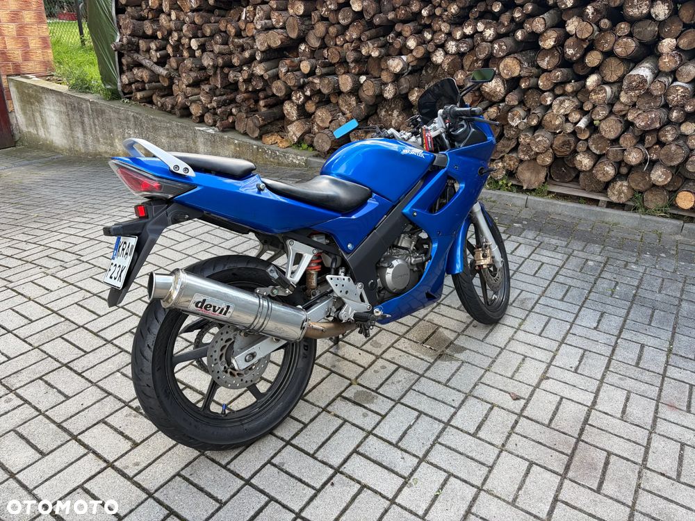 Honda CBR - 1