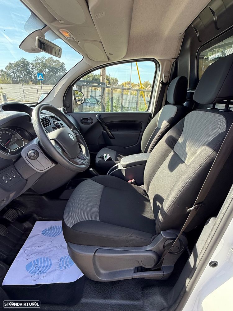 Renault kangoo maxi 1.5 dci 90 grand confort grand volume - 15