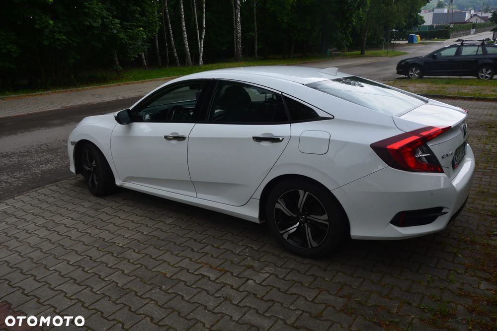 Honda Civic 1.5 T Elegance - 15