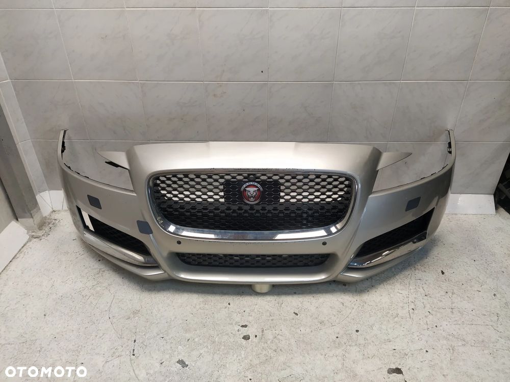 JAGUAR XF X260 ZDERZAK PRZÓD PRZEDNI KOMPLETNY 4XPDC SPRYSKIWACZE GRILL ATRAPA CHŁODNICY ZNACZEK POD RADAR WIĄZKA ORYGINAŁ - 2