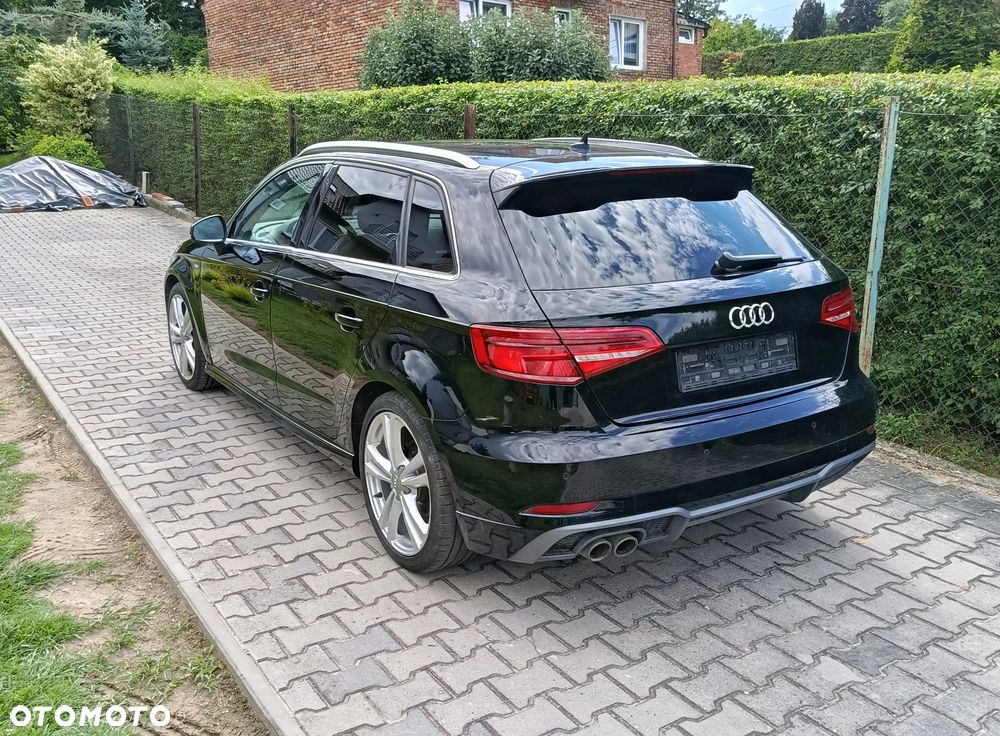 Audi A3 Sportback - 3