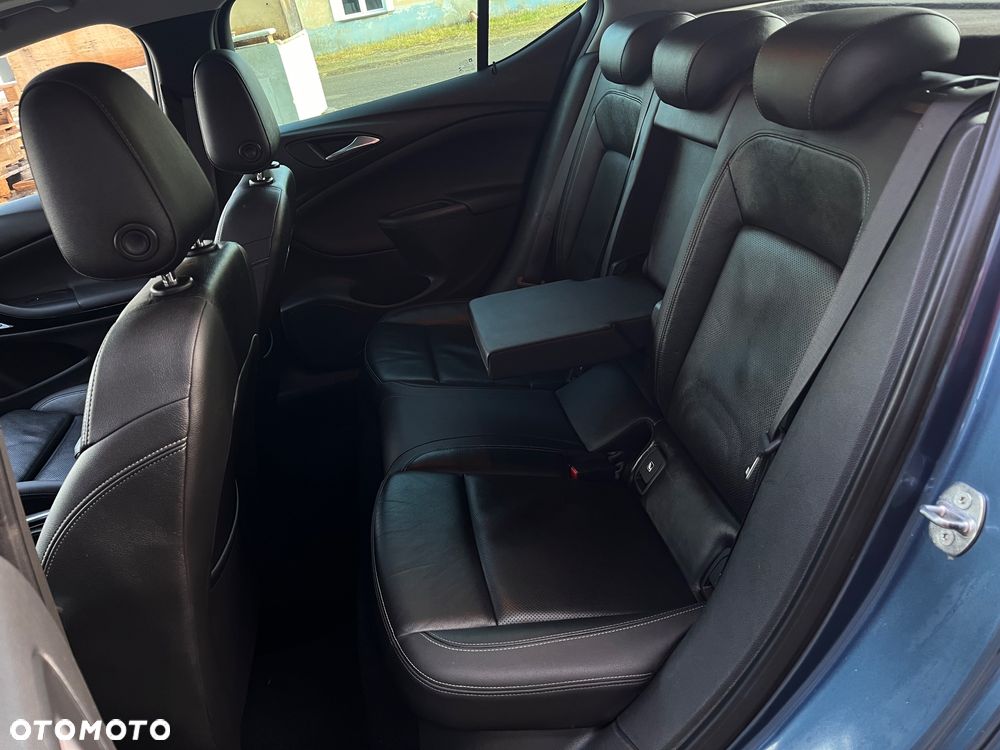 Opel Astra 1.6 BiTurbo D (CDTI) Start/Stop Dynamic - 20