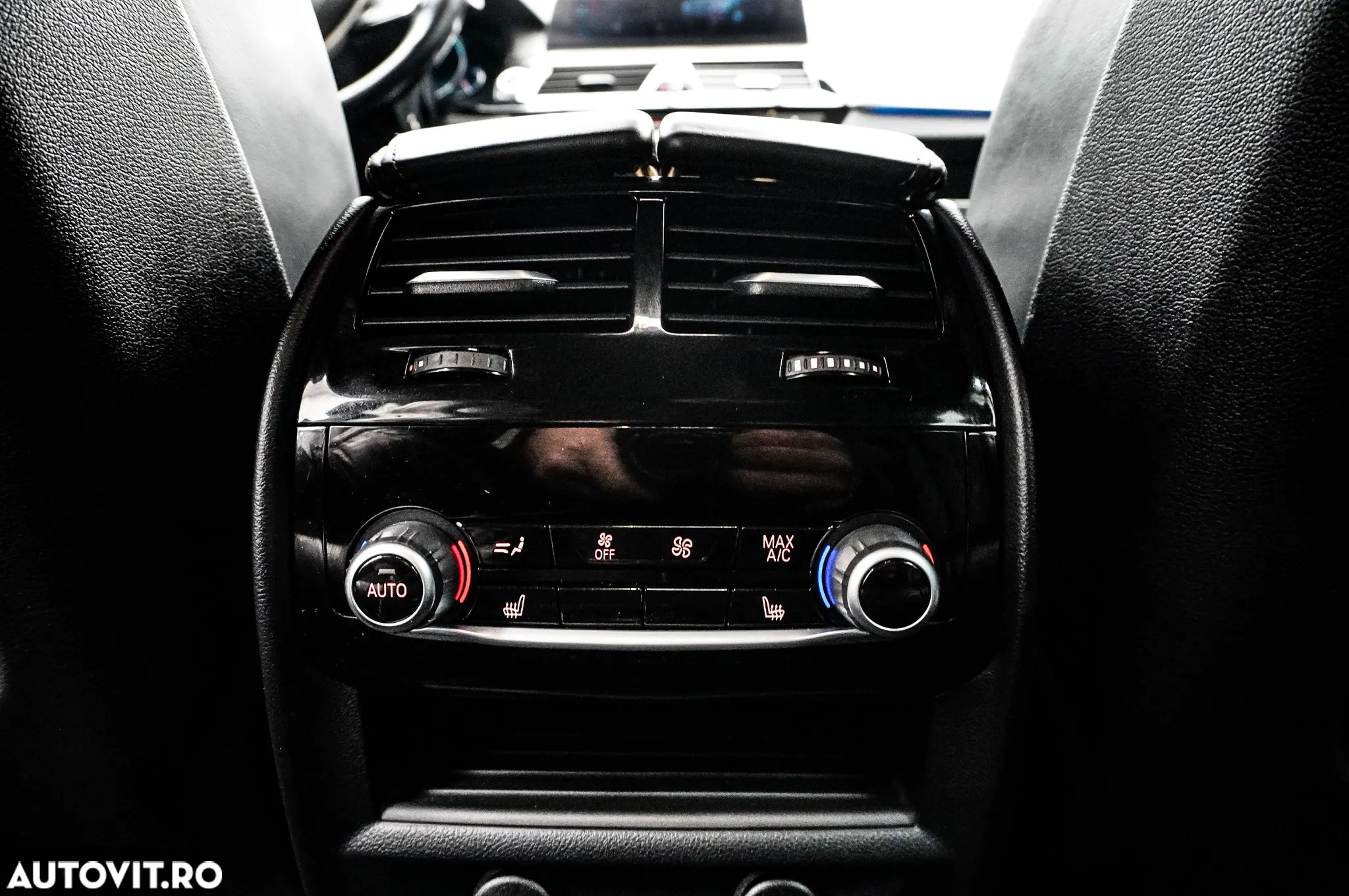 BMW Seria 5 540d xDrive AT - 31