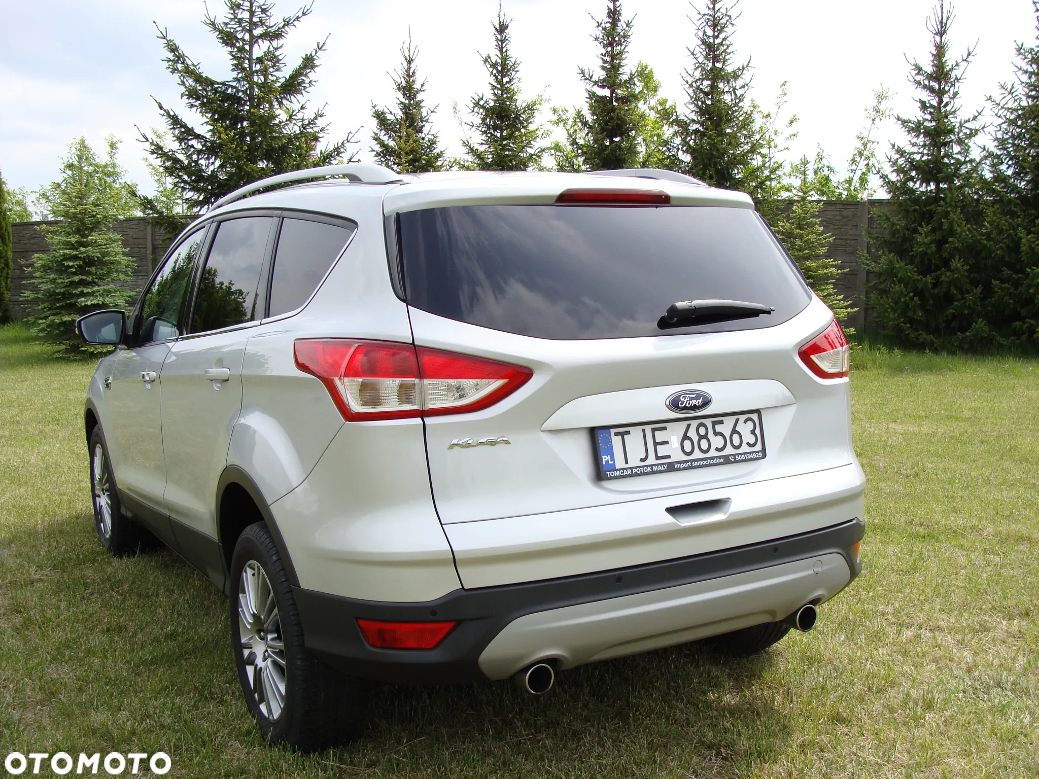 Ford Kuga 2.0 TDCi 2x4 Titanium - 14