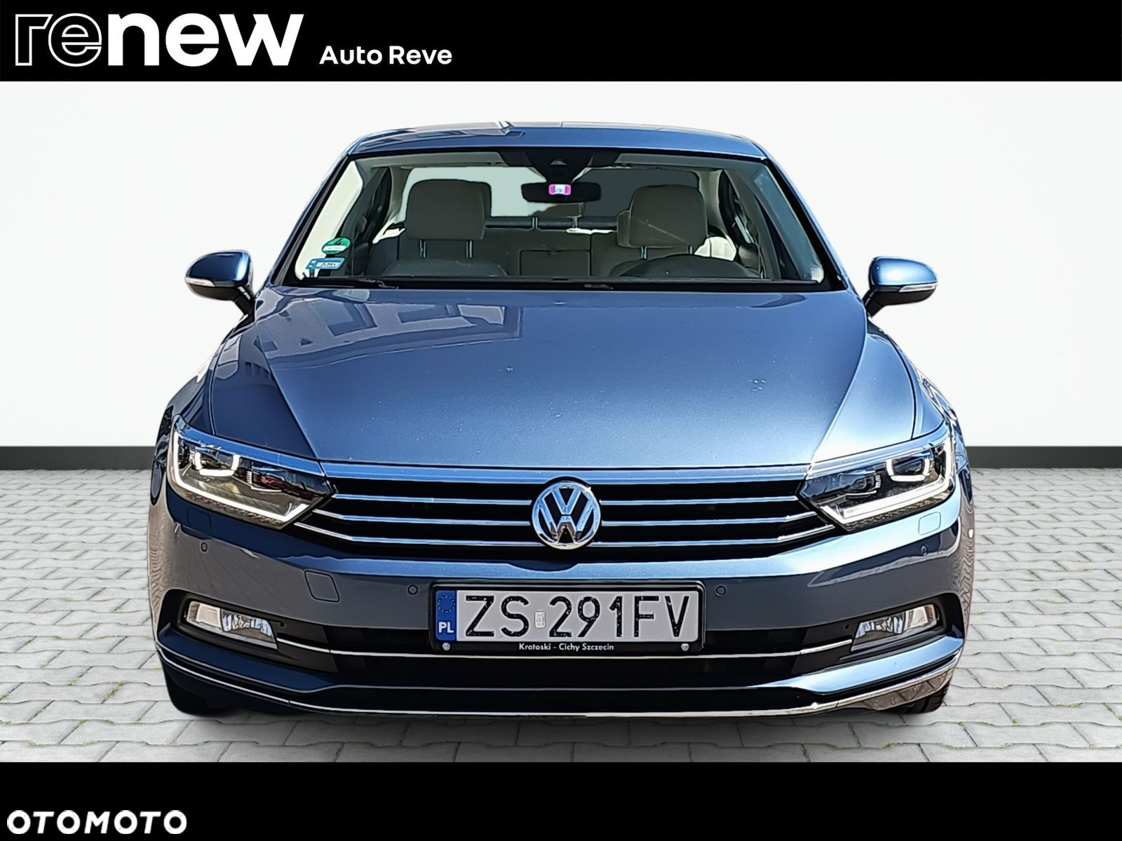 Volkswagen Passat - 2