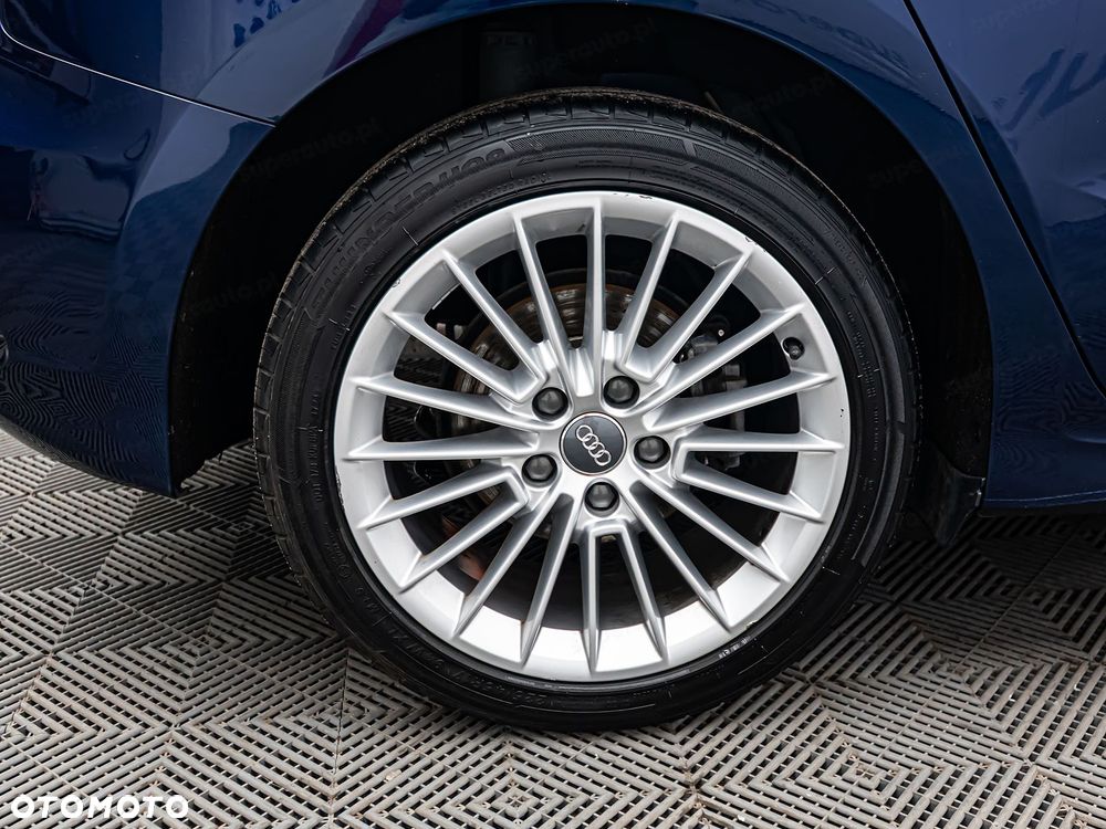 Audi A3 Sportback - 32