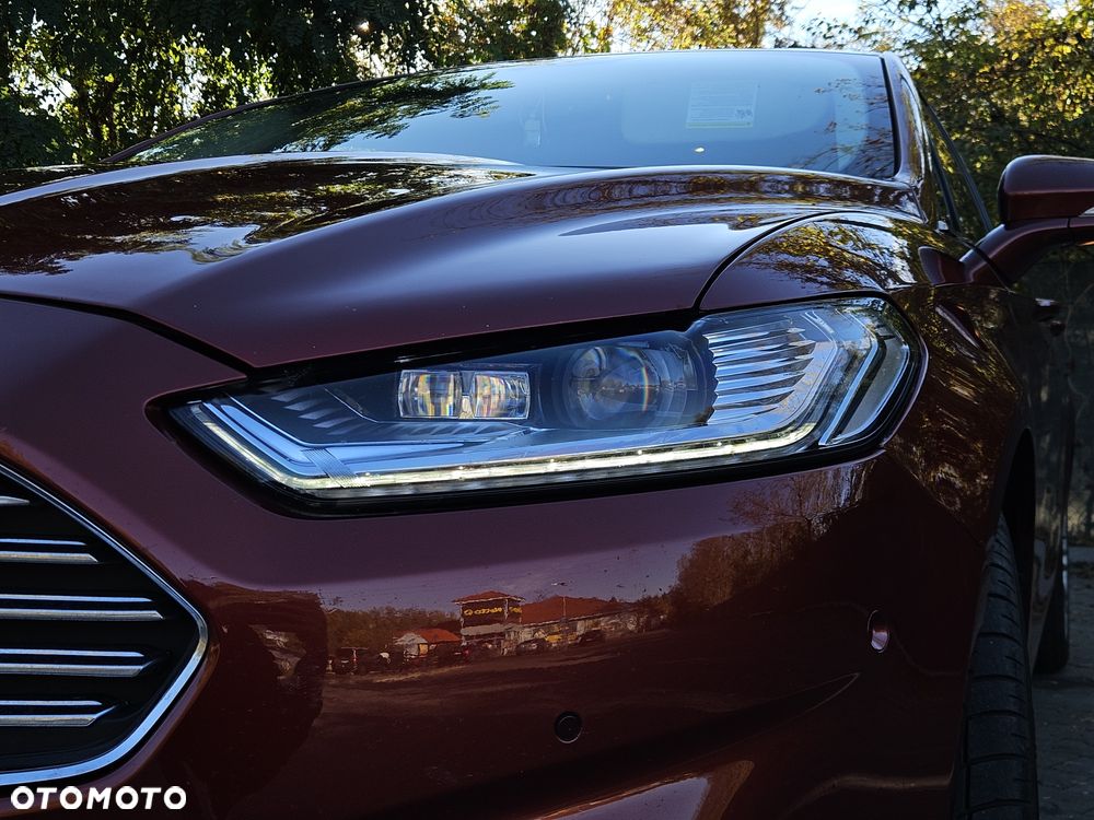Ford Fusion - 12