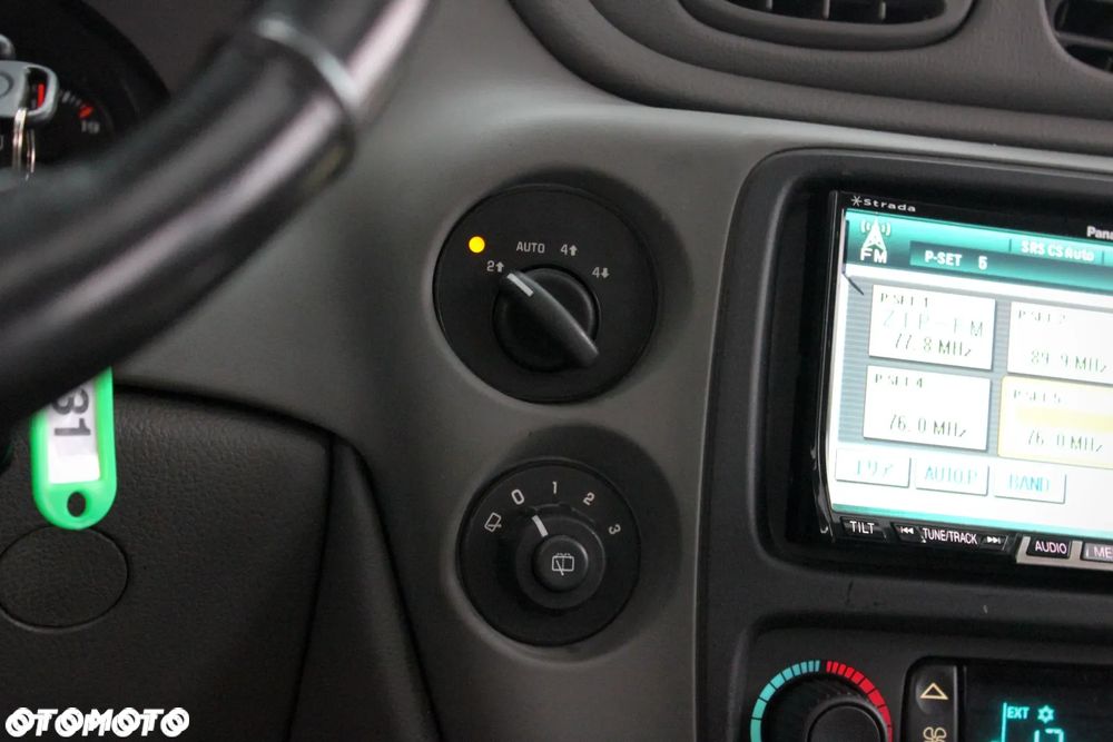 Chevrolet Trailblazer 4.2 LS 4WD - 19