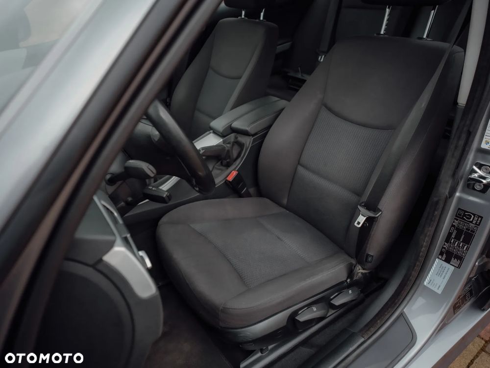 BMW Seria 3 320i Edition Exclusive - 21
