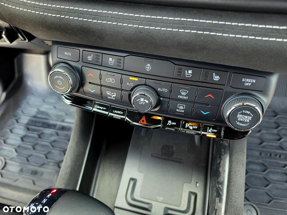 Dodge Durango 6.4 SRT - 24