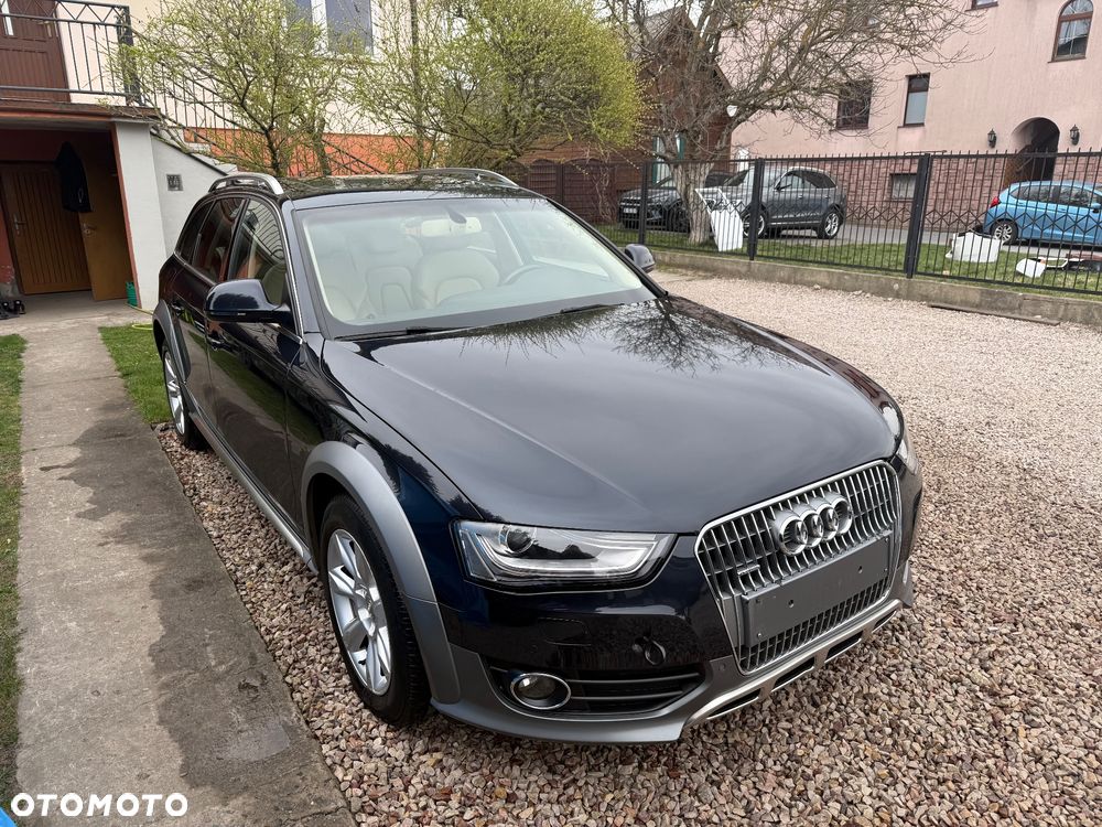 Audi A4 Allroad - 10
