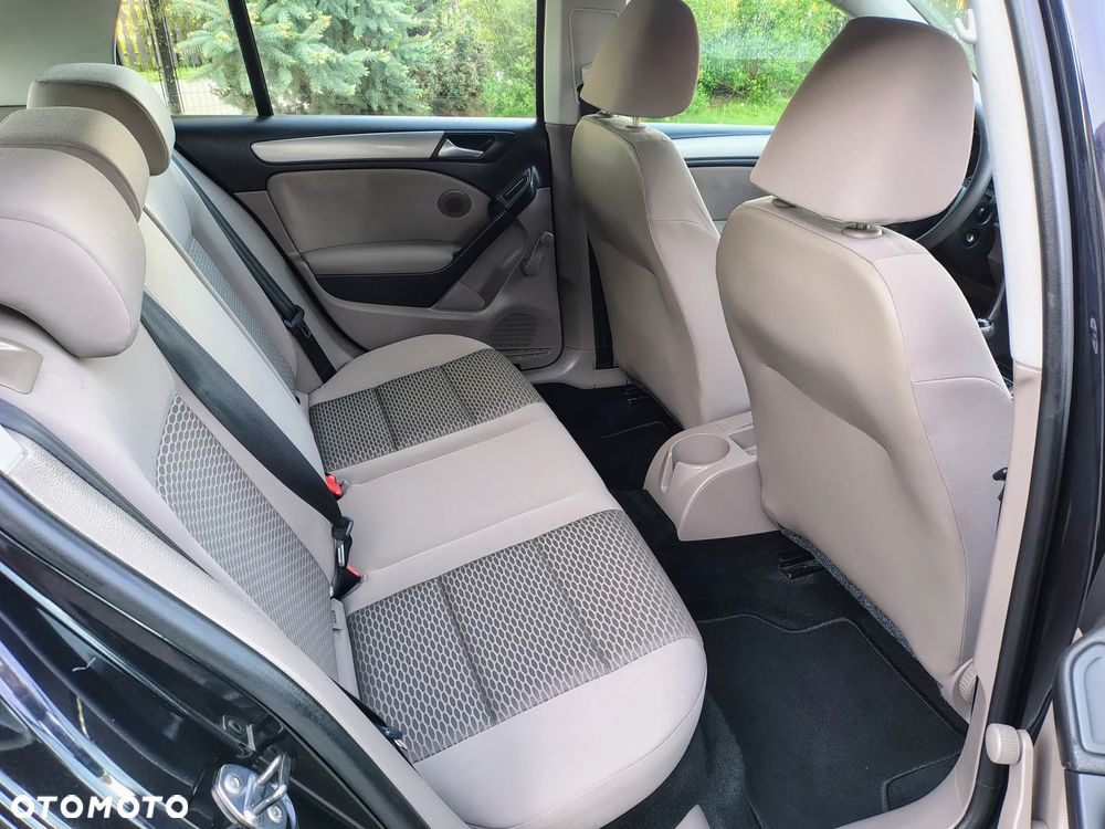 Volkswagen Golf 1.6 Trendline - 11