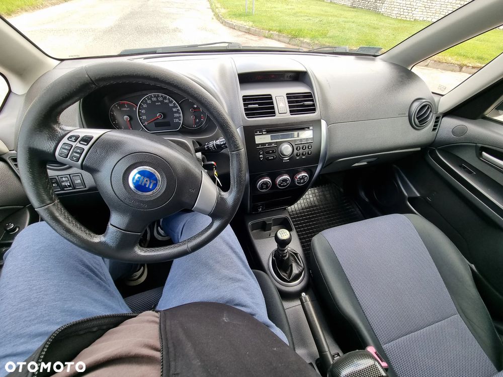 Fiat Sedici 1.9 Multijet 4x4 Dynamic - 20