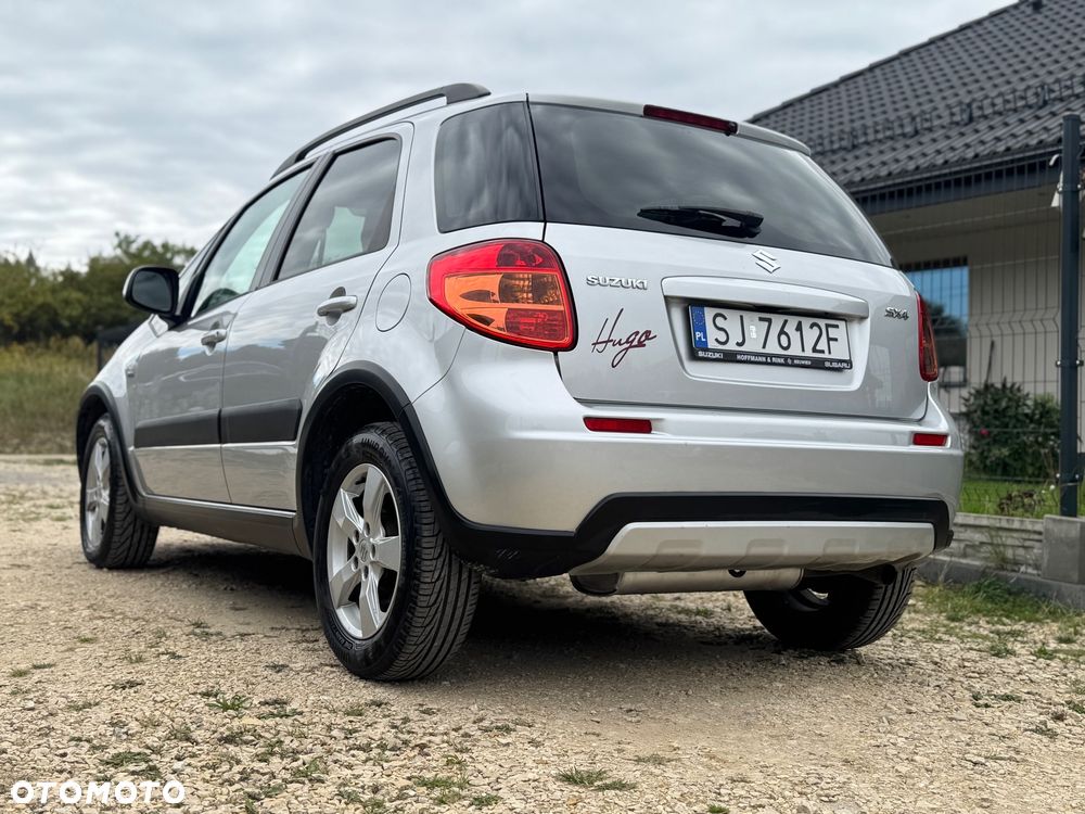 Suzuki SX4 2.0 DDiS 4x2 Style - 10