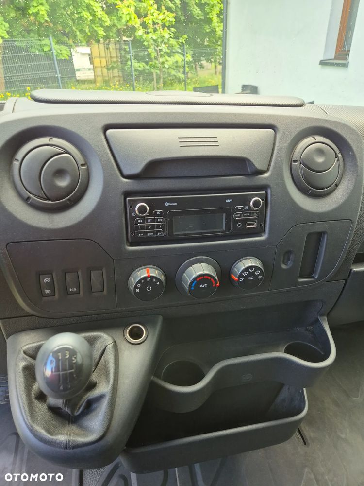 Renault Master - 10