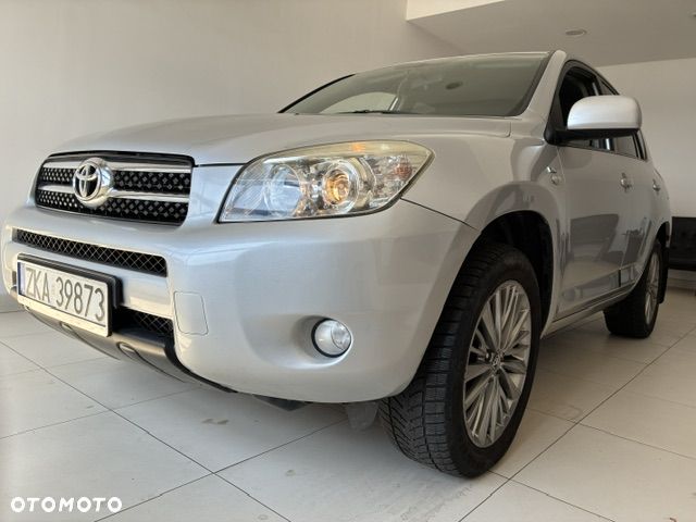 Toyota RAV4 2.2 D-4D 4x4 Executive - 9