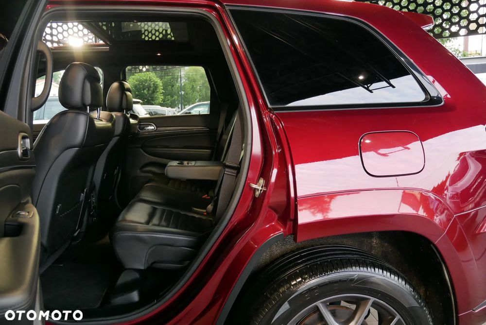 Jeep Grand Cherokee - 10