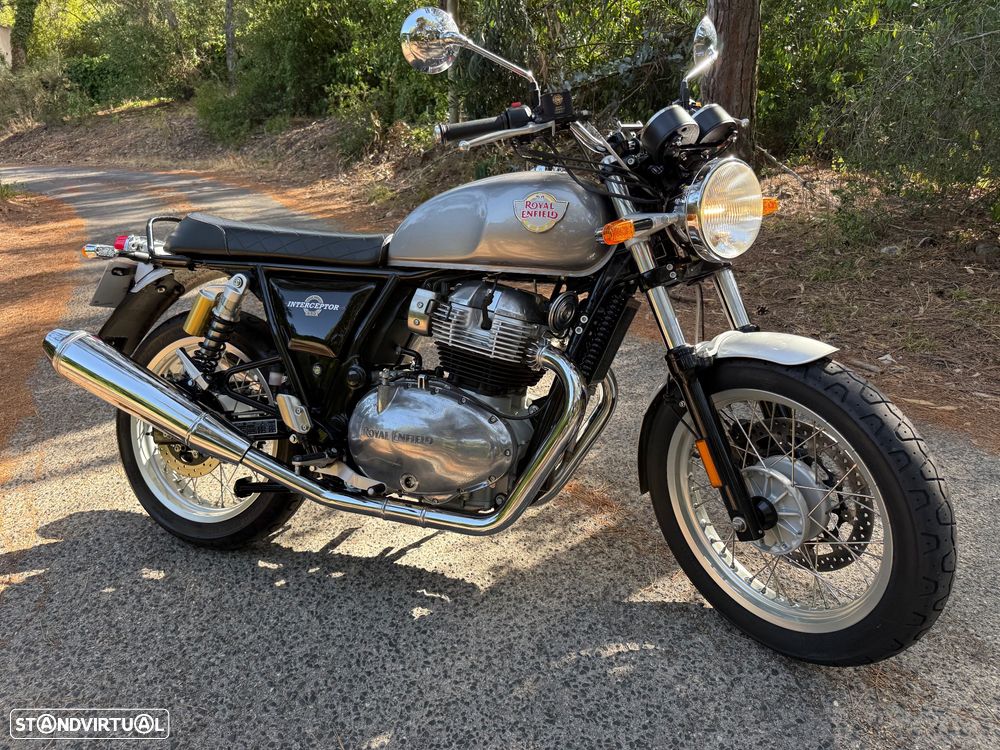 Royal Enfield Interceptor 650 Abs - 23