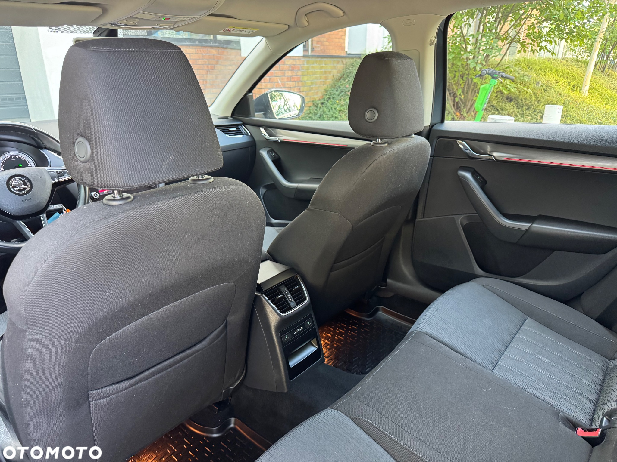 Skoda Octavia 2.0 TDI 4x4 Style DSG - 9