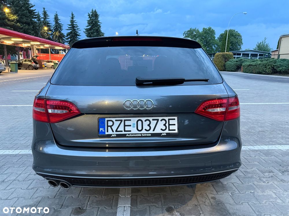 Audi A4 Avant 2.0 TDI DPF clean diesel S line Sportpaket - 8