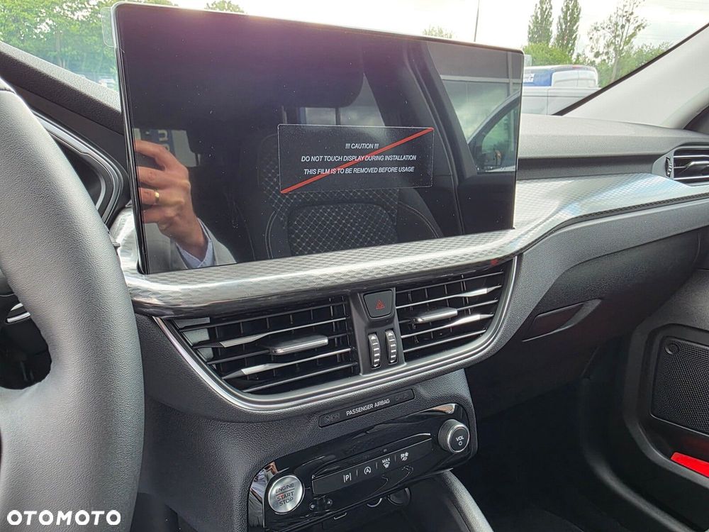 Ford Kuga - 21