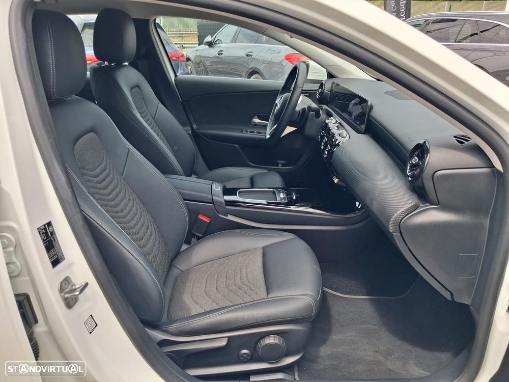 Mercedes-Benz A 200 - 12