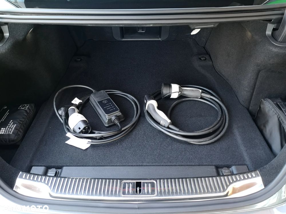 Mercedes-Benz Klasa S 580 e PHEV 4-Matic 9G-TRONIC - 35
