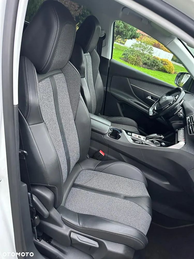 Peugeot 5008 BlueHDi 130 EAT8 Allure Pack - 14