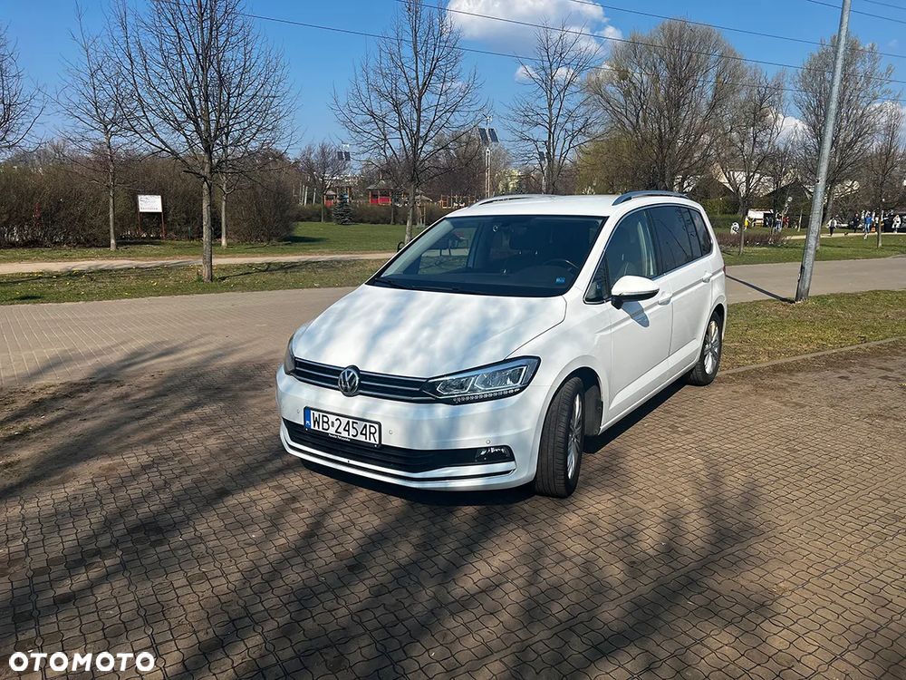 Volkswagen Touran 1.4 TSI BMT Highline DSG - 11