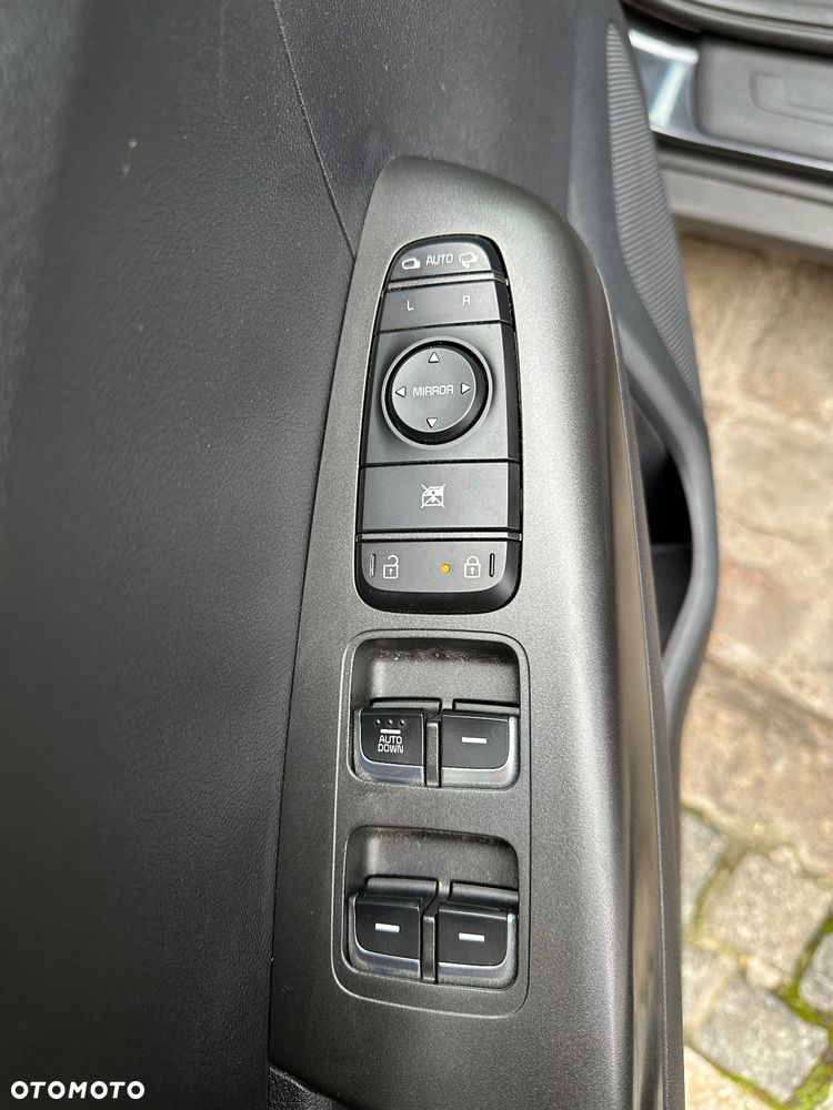 Kia Sportage 1.7 CRDI M 2WD - 12