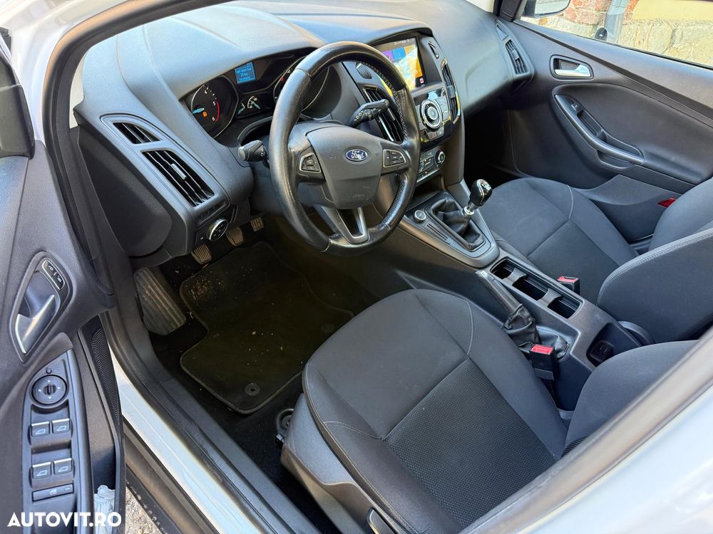 Ford Focus 1.5 TDCi Trend - 8