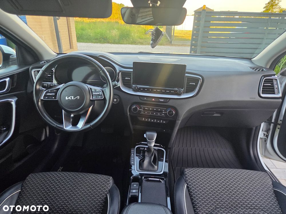 Kia XCeed 1.5 T-GDI Prestige Line DCT - 13