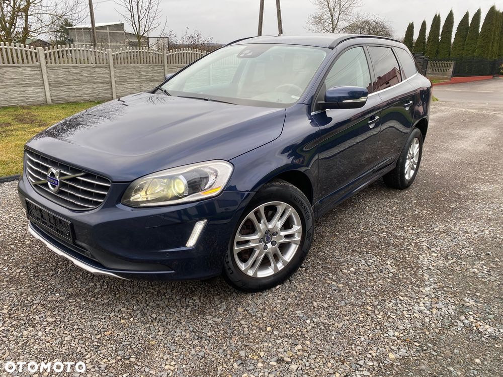 Volvo XC 60 D3 Momentum - 1