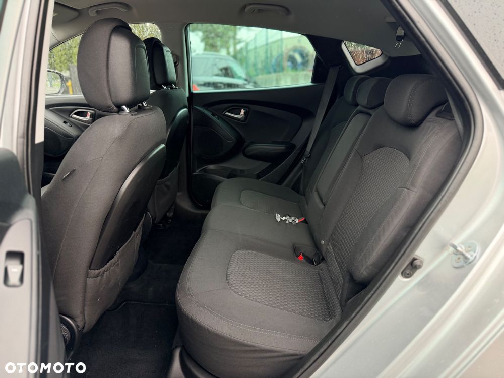 Hyundai ix35 2.0 2WD Automatik Trend - 12