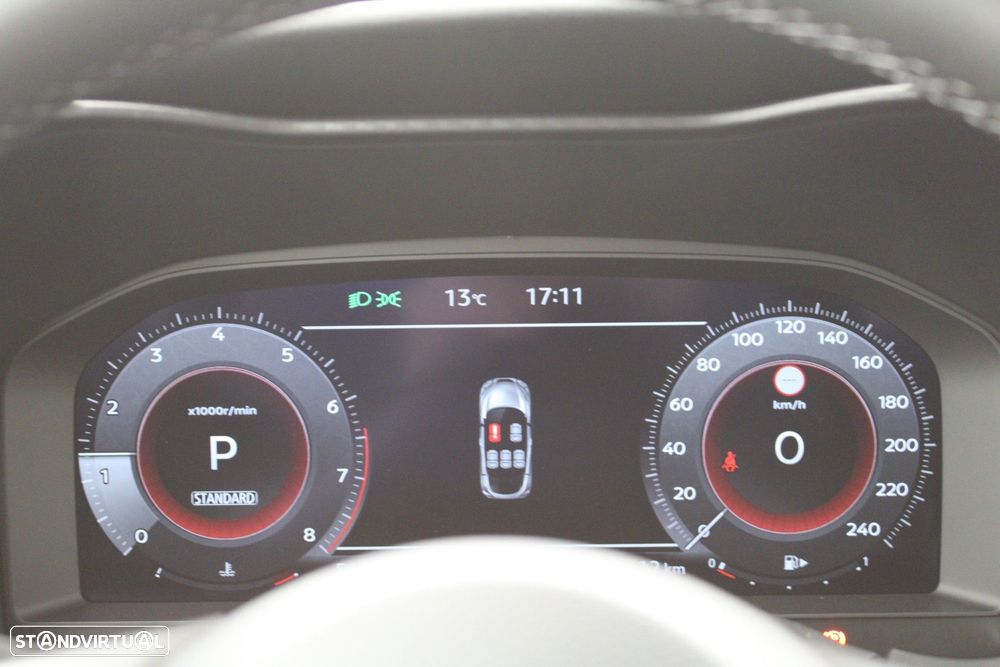 Nissan Juke 1.0 DIG-T N-Connecta DCT - 19