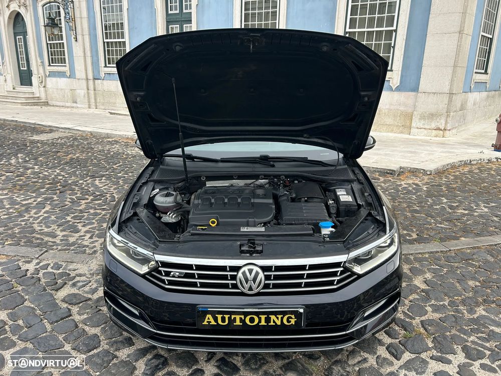 VW Passat Variant 1.6 TDI Highline DSG - 31
