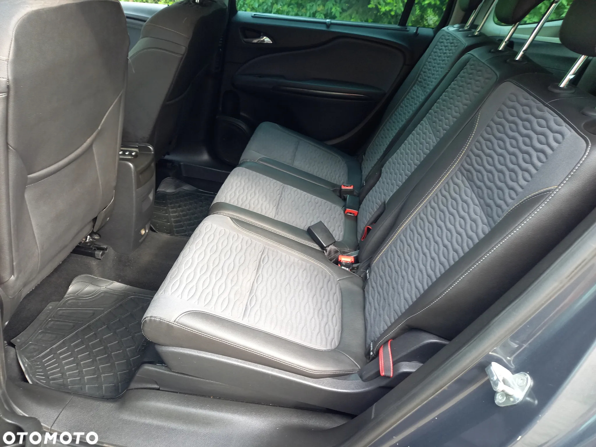 Opel Zafira - 29